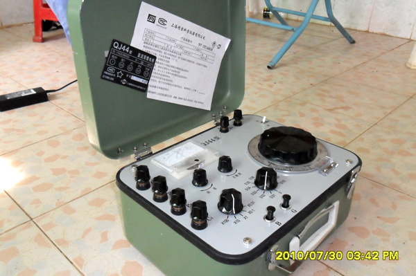 接地(dì)線導通(tōng)測試儀